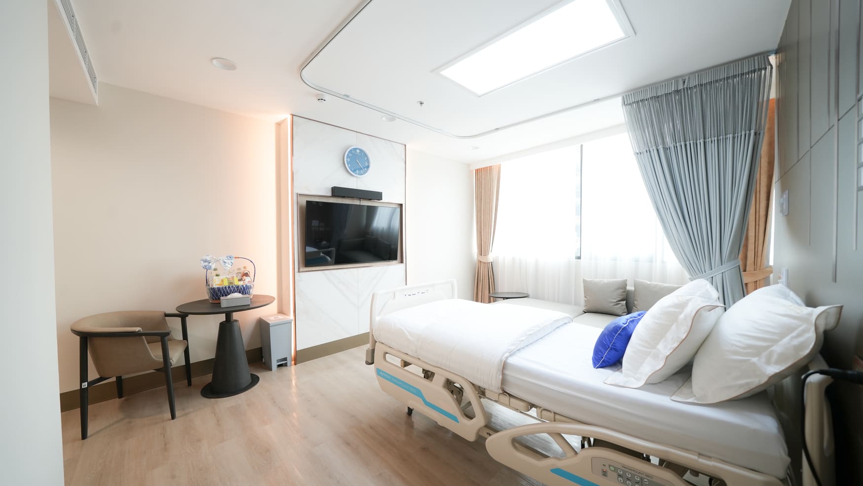Suvarnabhumi Suite