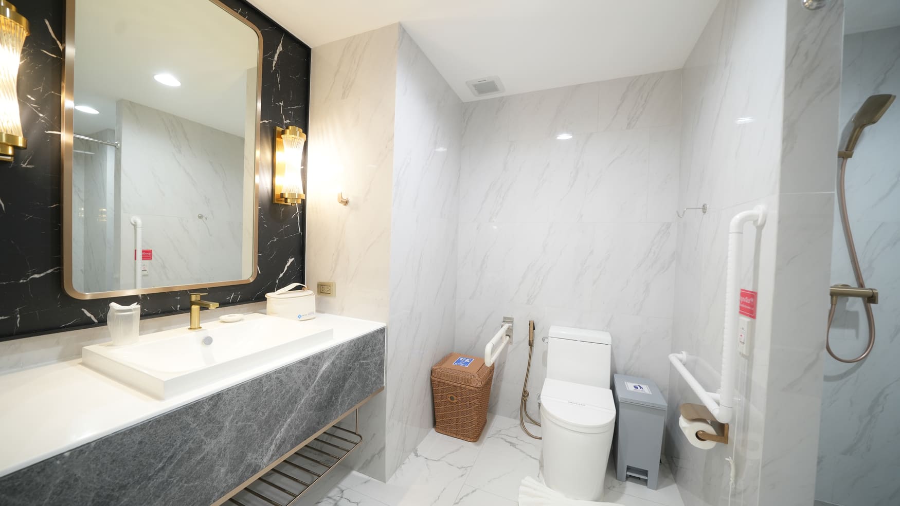 Suvarnabhumi Suite