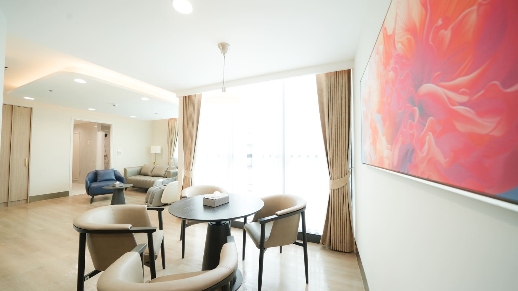 Suvarnabhumi Suite