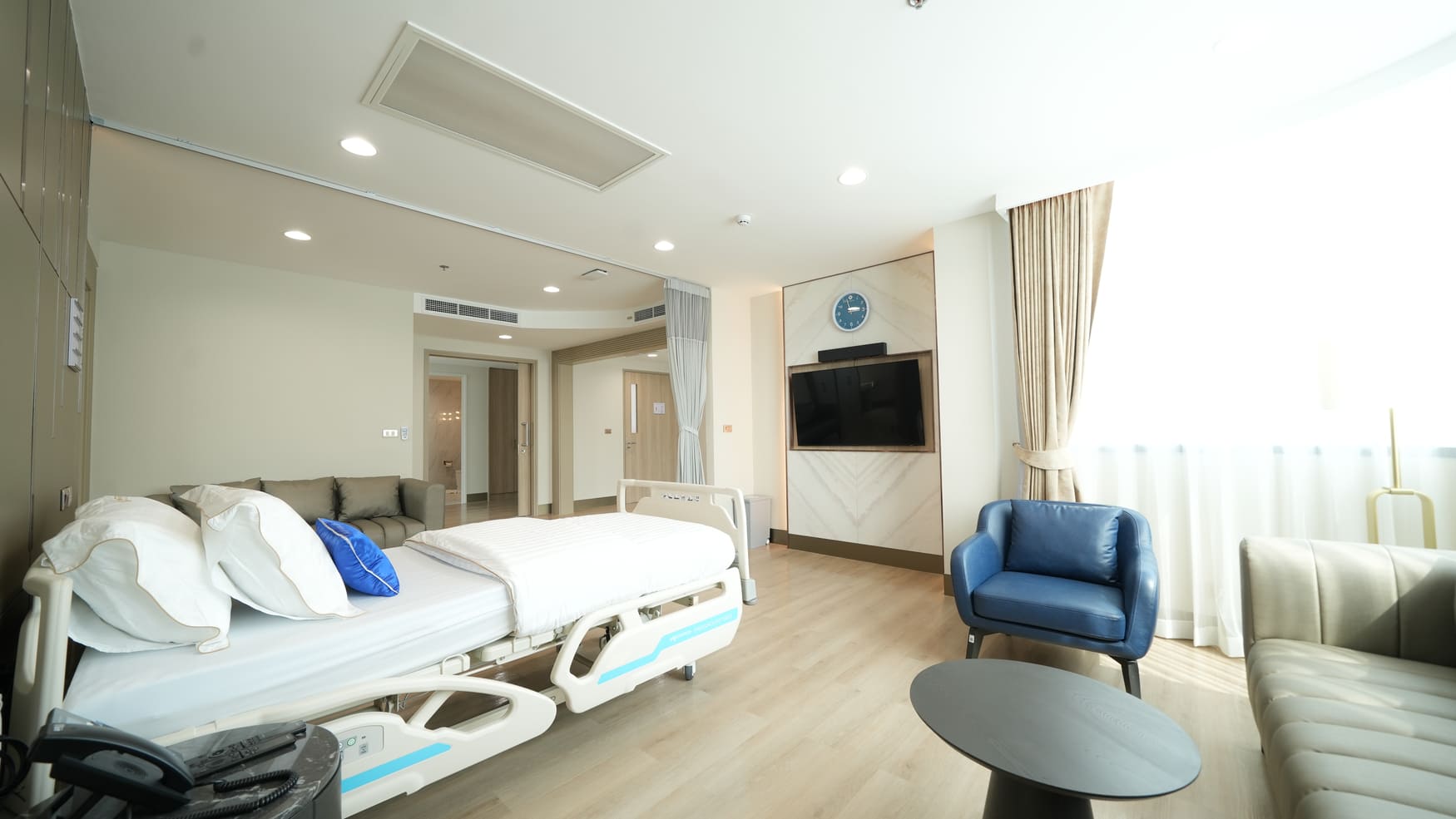 Suvarnabhumi Suite