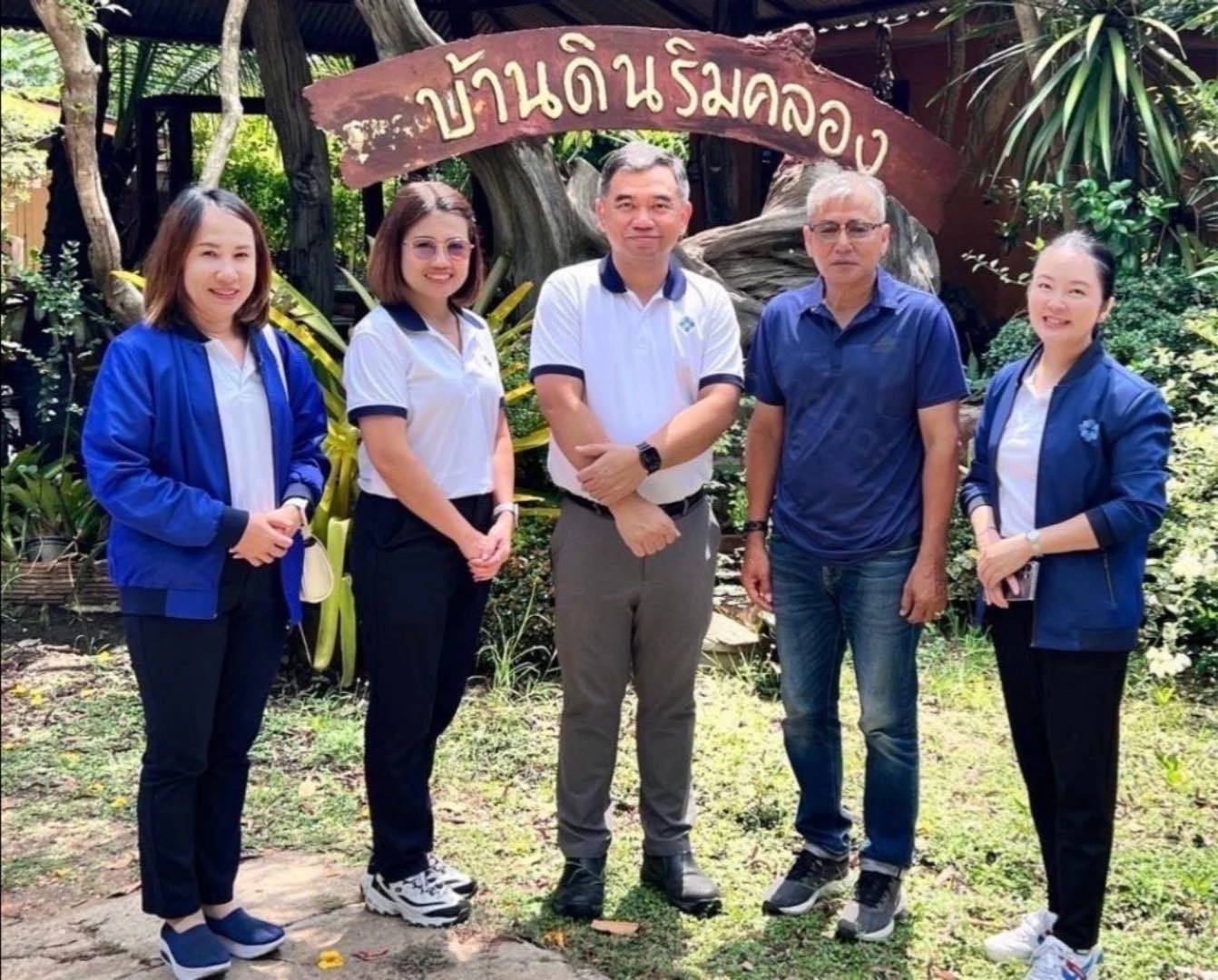 พิษณุเวช ลงพื้นที่อำเภอเมือง จังหวัดกำแพงเพชร เพื่อพบปะผู้นำท้องถิ่น ผู้นำชุมชน