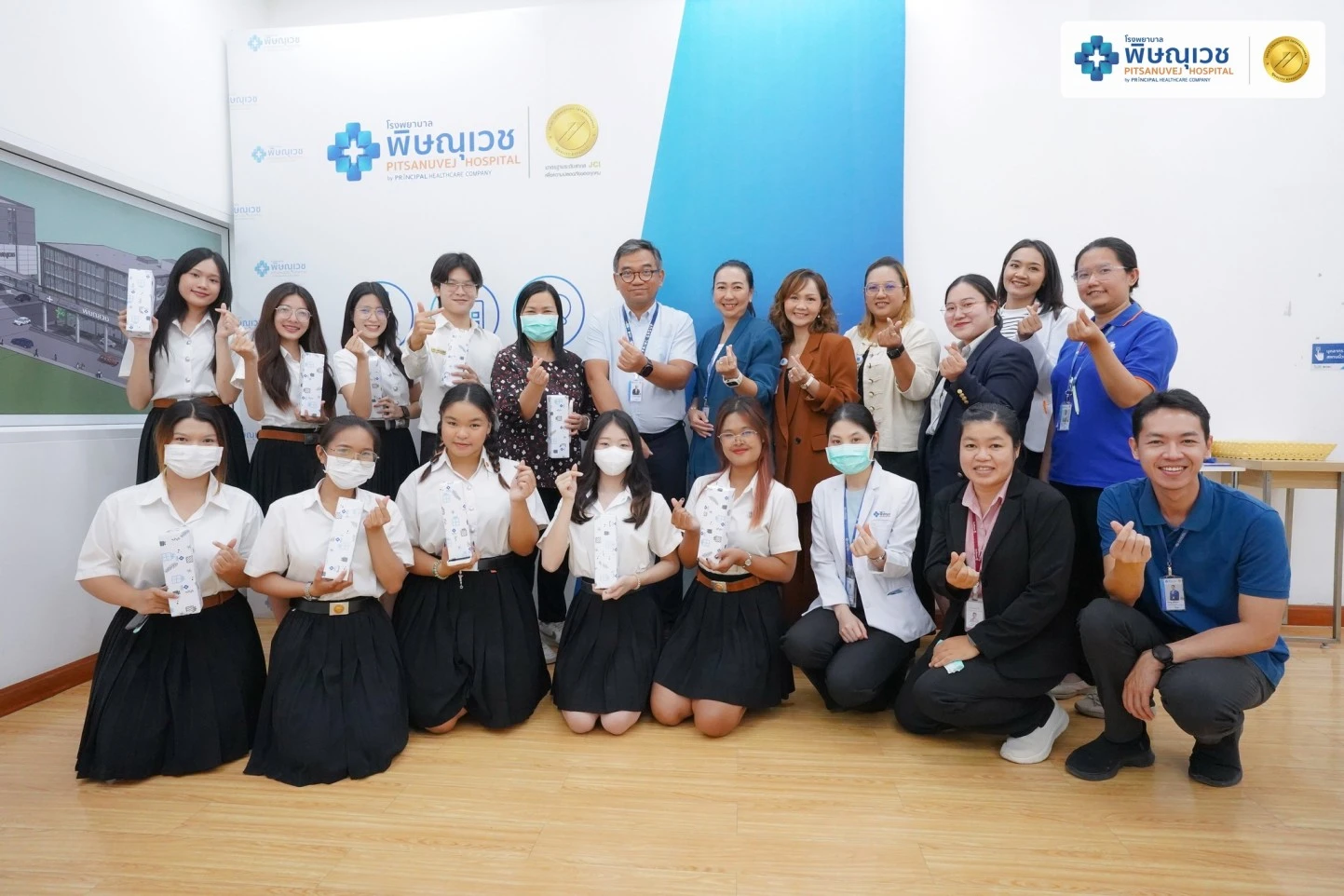 พิษณุเวช เปิดบ้านต้อนรับ คณะอาจารย์และนิสิต ศึกษาดูงานและรับฟังการบรรยายพิเศษในหัวข้อระบบการผลิตอาหารปลอดภัย