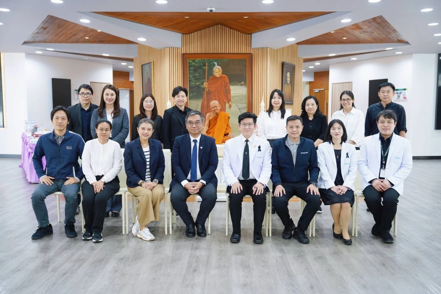 โรงพยาบาลพิษณุเวช ศึกษาดูงานคณะแพทยศาสตร์ มช.