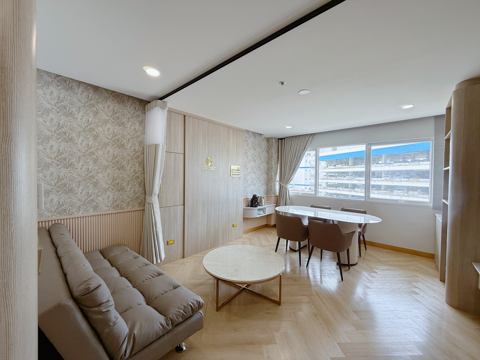 Three Lux GRAND SUITE