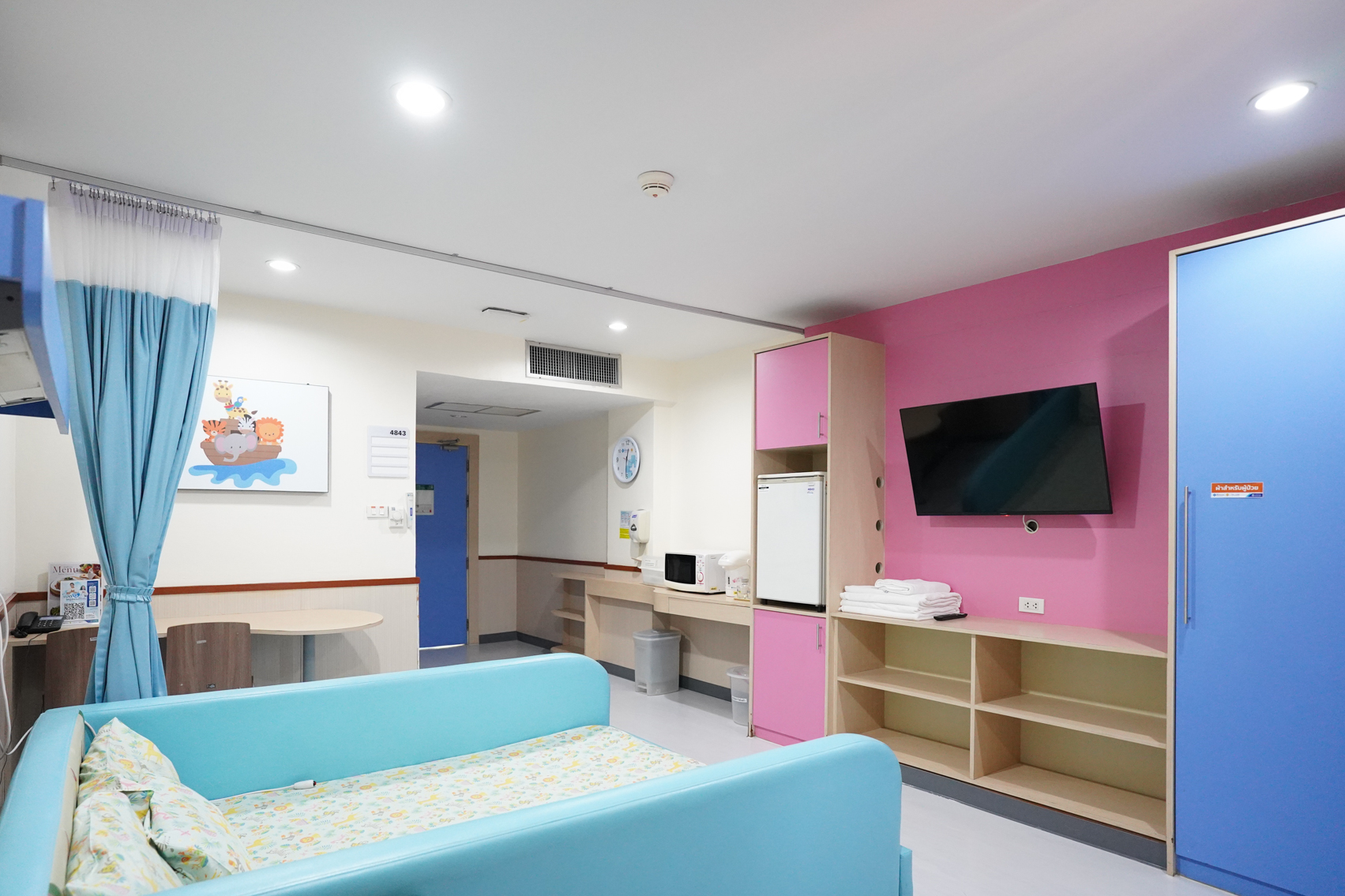ห้องพักทั่วไปสำหรับเด็ก โรงพยาบาลพิษณุเวช